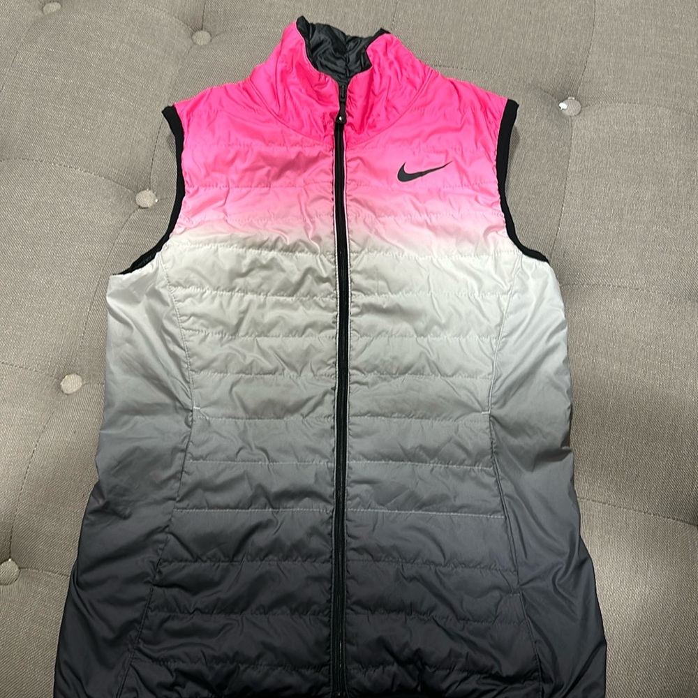 Nike vest